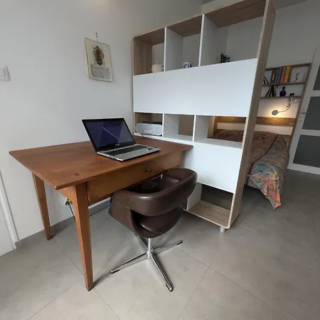 En Centre Pour 2 Personnes La Rochelle (Charente-Maritime)