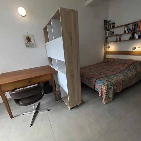 En Centre Pour 2 Personnes *