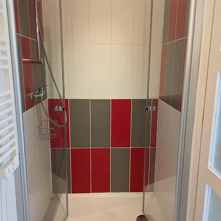En Centre Pour 2 Personnes * La Rochelle (Charente-Maritime)
